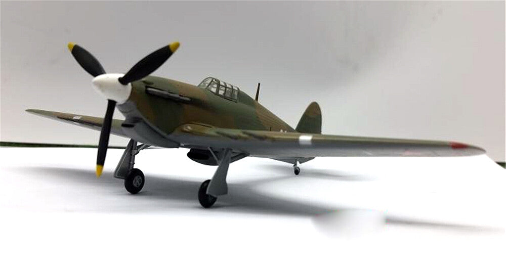 Hurricane MK II/TROP 1941 Russia 1/72 aircraft finished plane Easy model