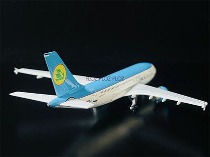AeroClassics Uzbekistan Airways for Airbus A310-300 UK31003 1:400 Aircraft Model