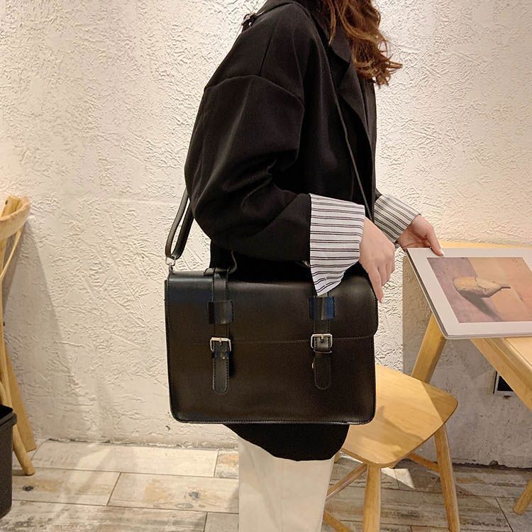 Luxury Women Crossbody Bag Fashion Shoulder Bag Big Buckle Messenger Bag Handbag