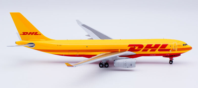 1:200 JC Wings DHL AIRBUS A330-200F Passenger Airplane Diecast Aircraft Model