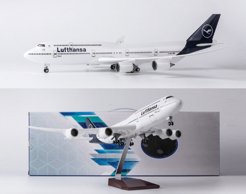 1:160 47CM Lufthansa BOEING 747-8 Aeroplane Landing Gear Resin Aircraft Model