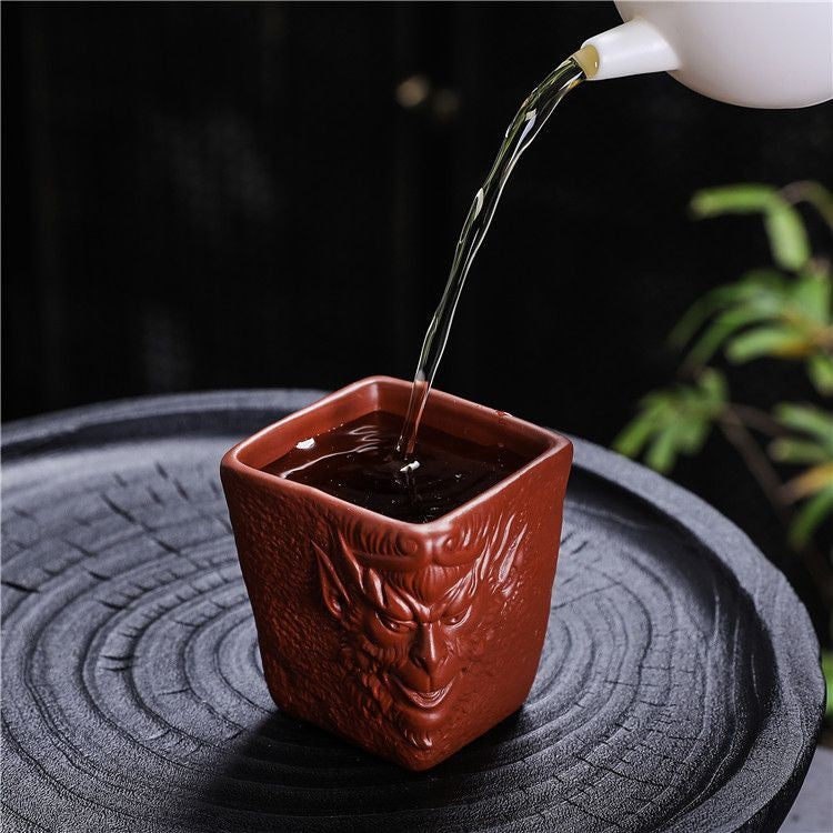 Master Fang Tianxing Yixing Clay Monkey King Cup 135ml Relief Tea Cup