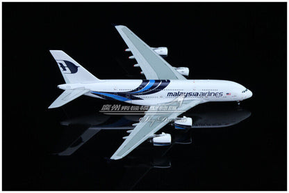1:400 JC Wings Malaysia Airlines AIRBUS A380 Passenger Airplane Diecast Model