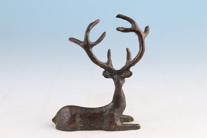 Rare Chinese bronze handmade deer statue collect tea pet hand piece table deco