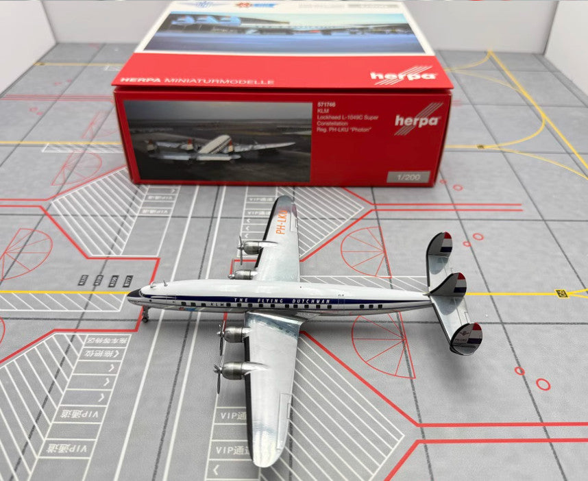 1:200 Herpa KLM Lockheed L-1049G Passenger Airplane Diecast Aircraft Plane Model