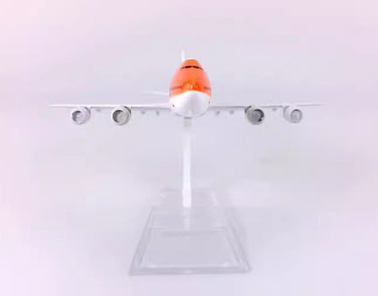 16CM Avianca Colombia Boeing 747-200 Passenger Airplane Diecast Aircraft Model