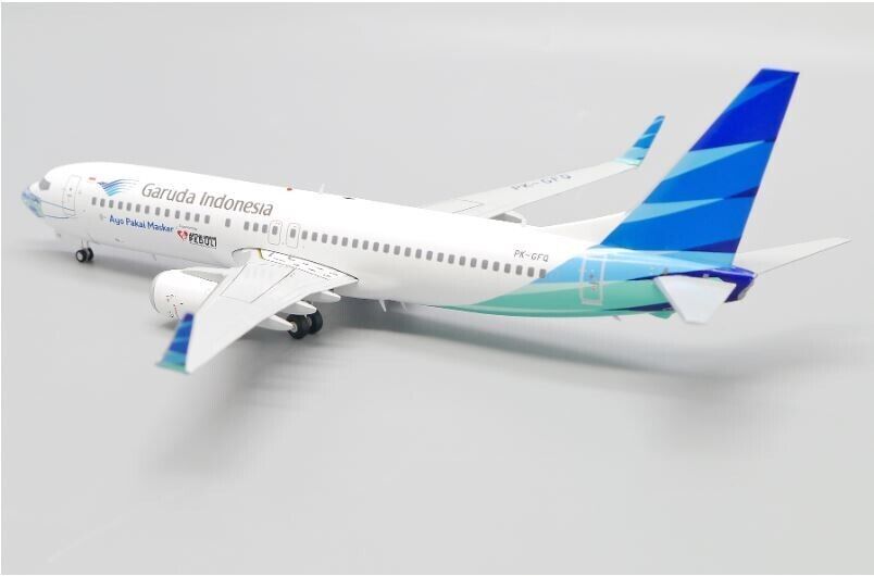 1:200 JC Wings Garuda Indonesia BOEING 737-800 Passenger Aircraft Diecast Model