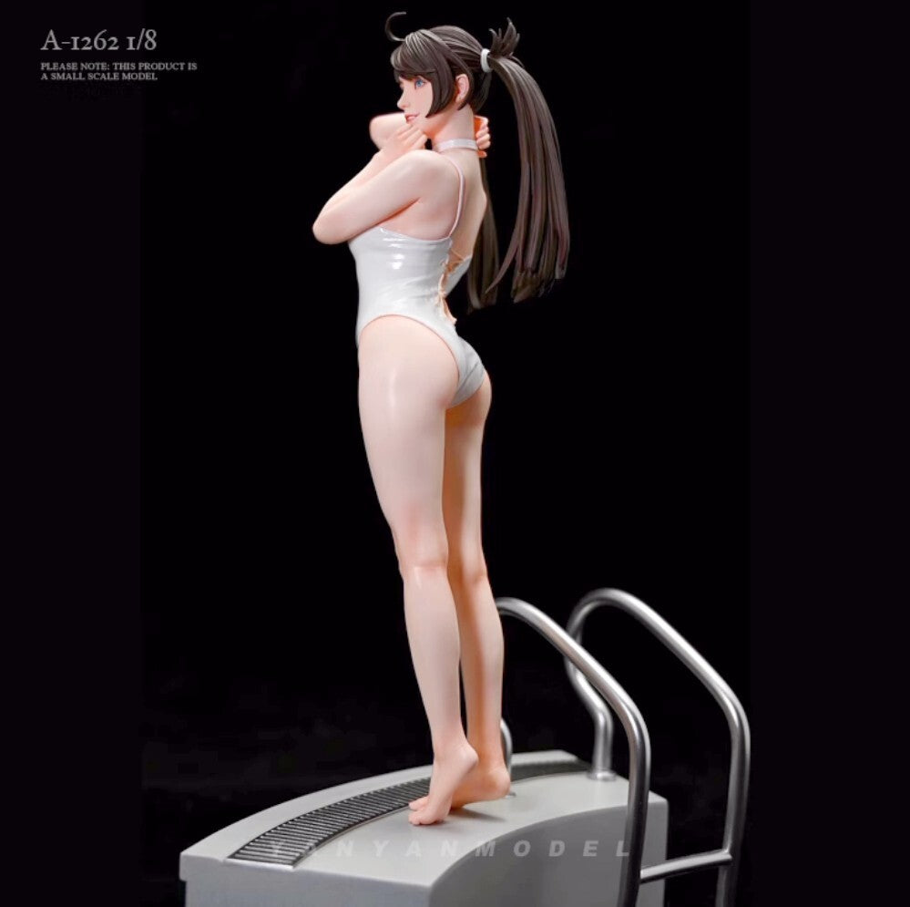 1/8 Resin Figures model Sexy Bishōjo in swimming pool (large scale) Unassembled