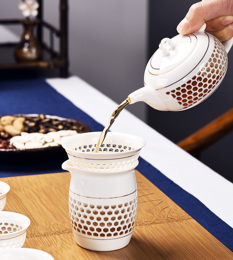 Kungfu Tea Set China Creative Tea Pot Gaiwan Porcelain Matching Tea Cup Pitcher