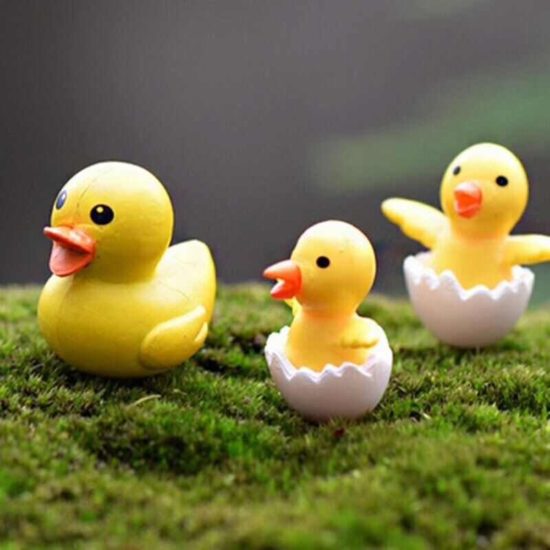 Mini Figurines Garden Duck Ornament 1 Adult Duck and1 Hatching Duck Resin Decor