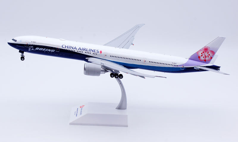 1:200 JC Wings CHINA AIRLINES BOEING 777-300ER Flap Down Airplane Diecast Model