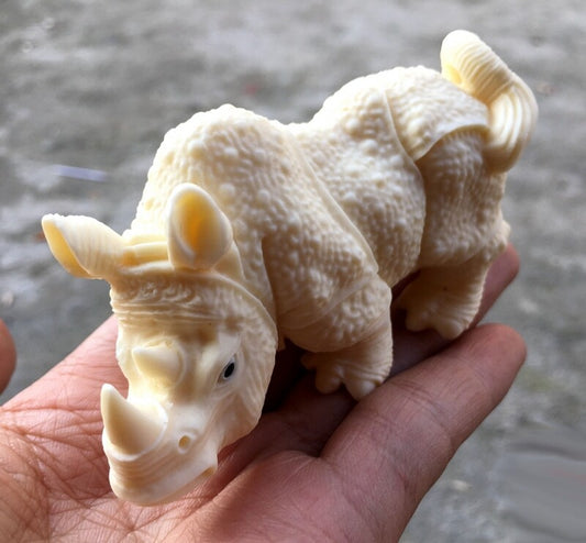 Tagua Nut Vegetable Rhinocers Palm Figurine Statue Animal Decor