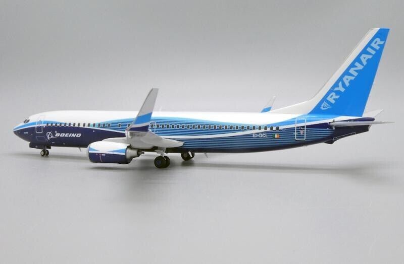 1:200 JC Wings RYANAIR BOEING 737-800 Passenger Aircraft Diecast Airplane Model