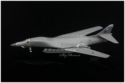 1:400 GeminiJets U.S. AIR FORCE B-1B Passenger Aircraft Diecast Airplane Model