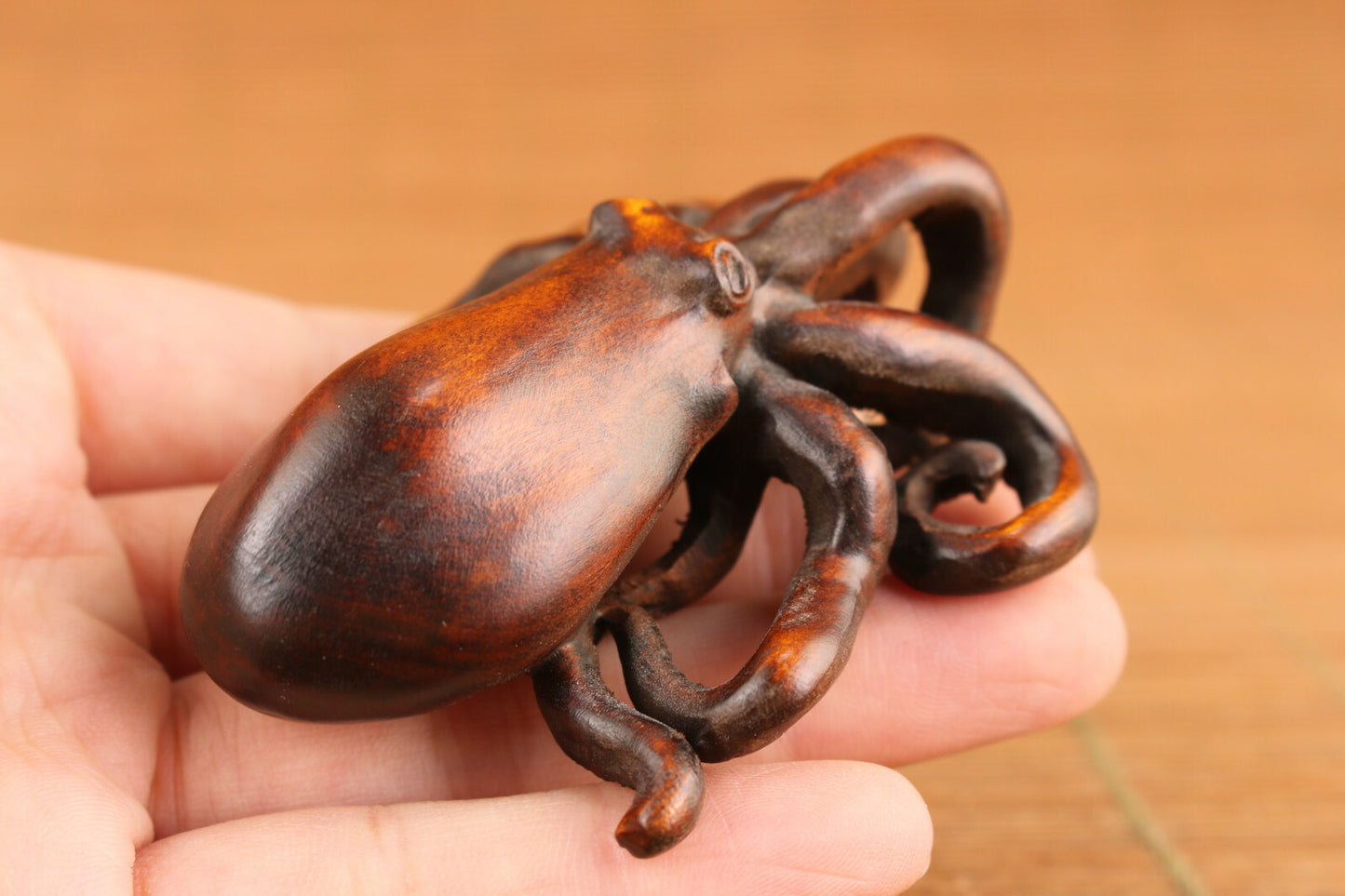 Rare chinese boxwood hand carving octopus statue collect hand piece netsuke