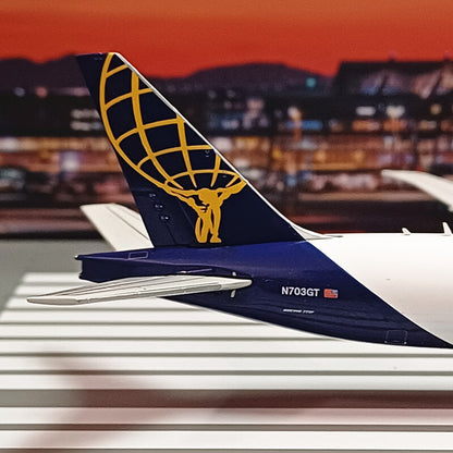 1:400 Geminijets Atlas Air B777-200LRF N703GT Passenger Airplane Diecast Model