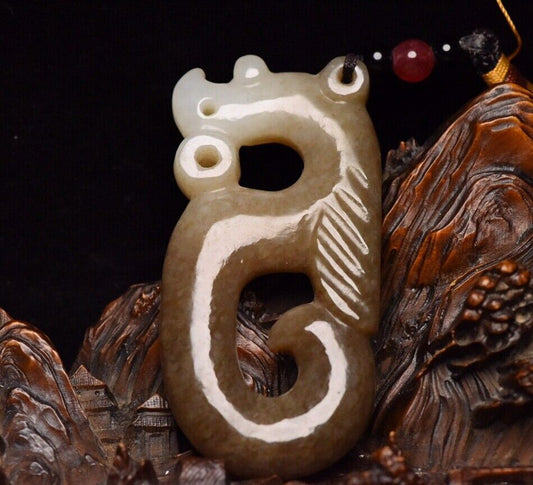 Chinese Natural Hetian Jade Carving Exquisite Statue Pendant Jewelry Collection