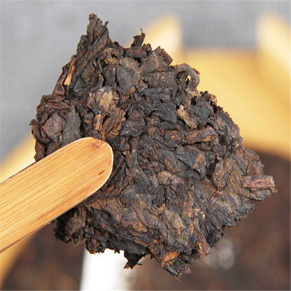 357g Highly Recommended Black Tea China Cooked Compressed Ogranic Puer Tea Cake