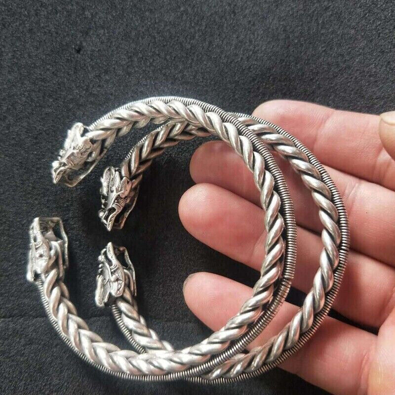 Chinese old Tibet Silver handcarved Dragon head pattern bracelet