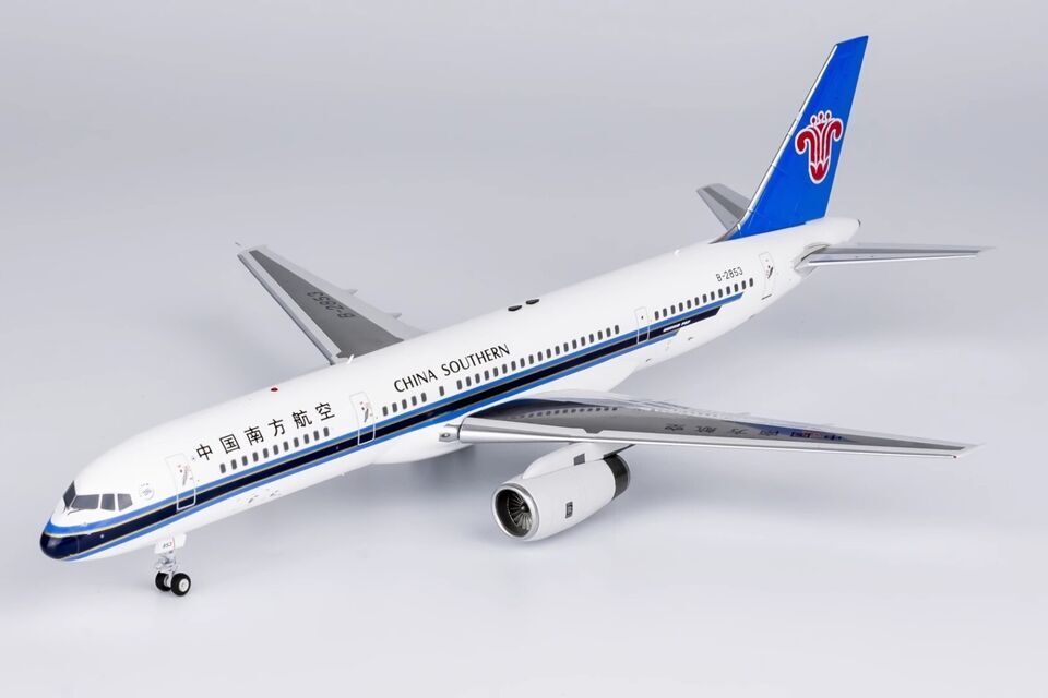 1:200 NG Model CHINA SOUTHERN BOEING 757-200 Passenger Plane Diecast Model