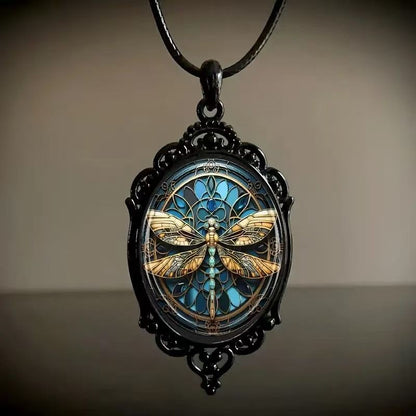 Vintage Dragonfly Necklace Elegant Oval Pendant Retro Gothic Jewelry