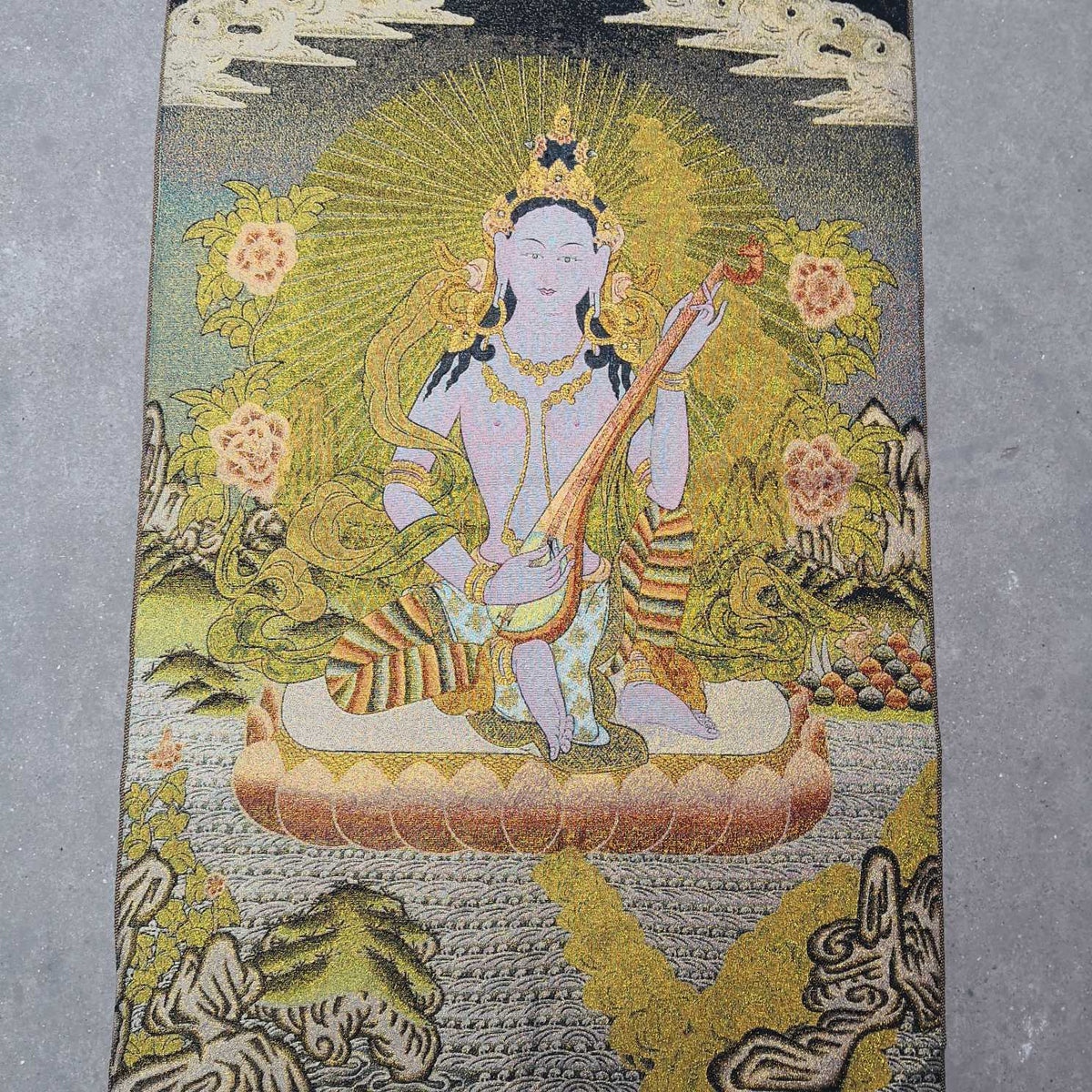 36" Tibet Tibetan Cloth Silk Buddhism Saraswati Kwan-yin Guanyin Tangka Thangka
