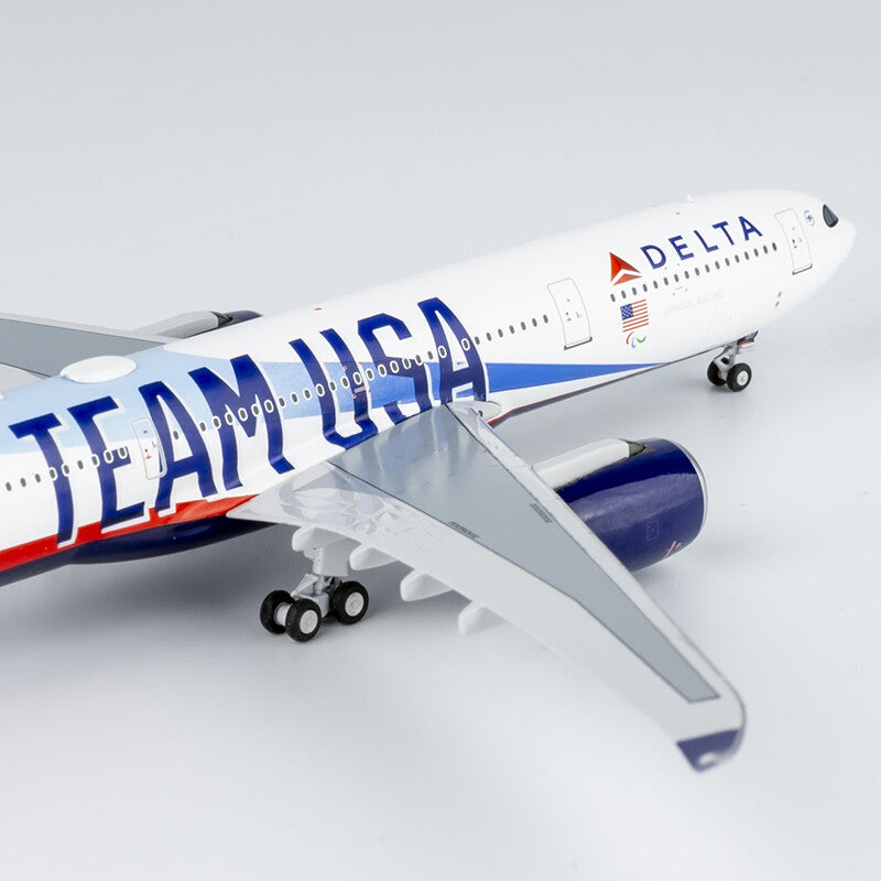NG 1/400 Delta Air Lines A330-900neo N411DX TEAM USA alloy aircraft model