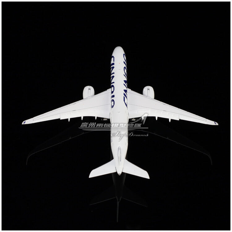 1:400 JC Wings FINNAIR AIRBUS A350-900 Flap Down Passenger Plane Diecast Model
