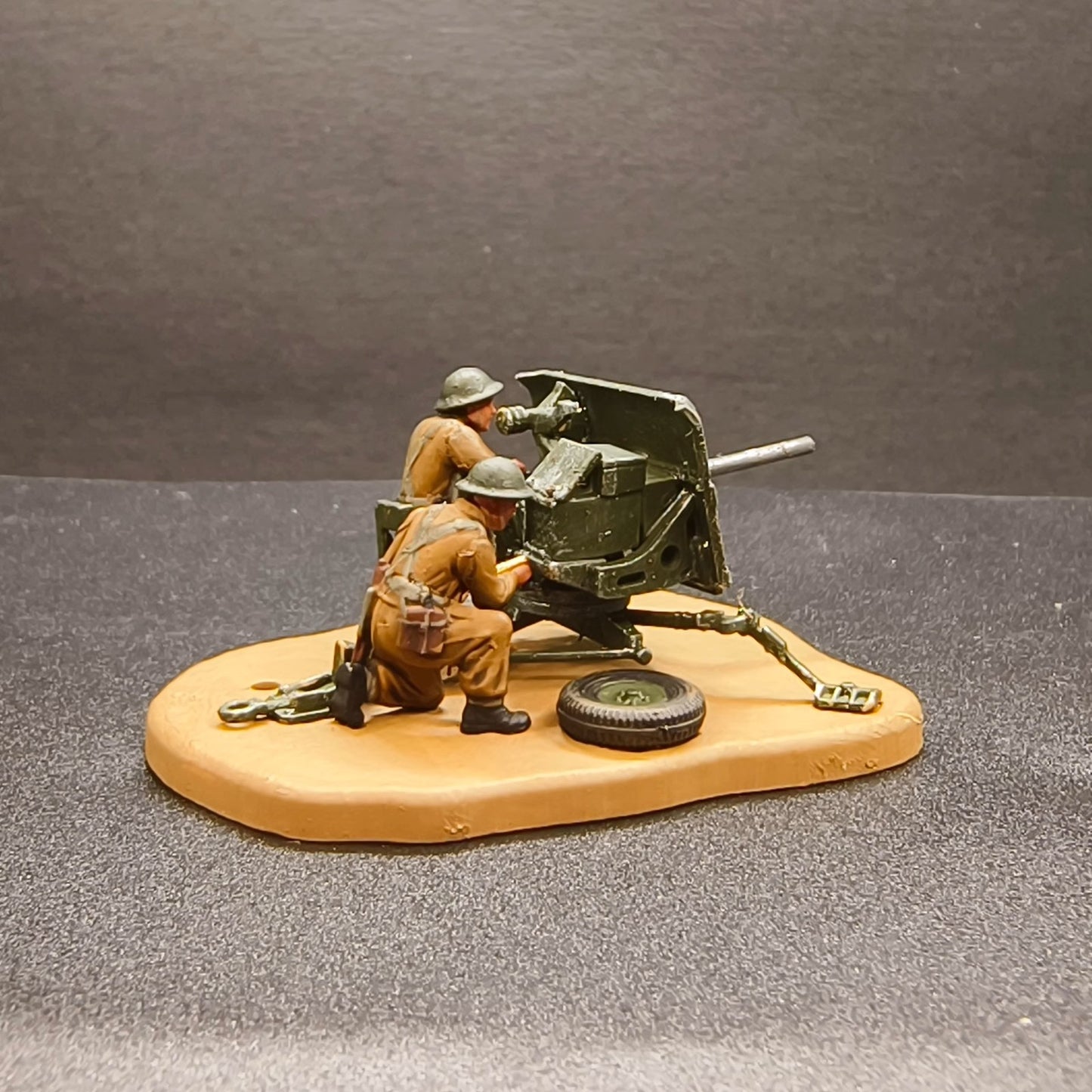1/72 British Anti-tank Gun 2 Pounder Field Gun With Soldier 4 Finished Model