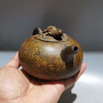 6" Chinese Yixing Zisha Clay Handmade carved lizard Kung Fu Tea Exquisite Teapot