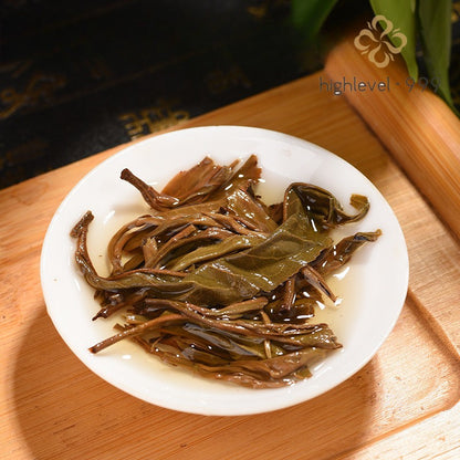 357g Raw Pu'er Tea Cake Yunnan Lincang Daxueshan Large Leaf Early Spring Aged