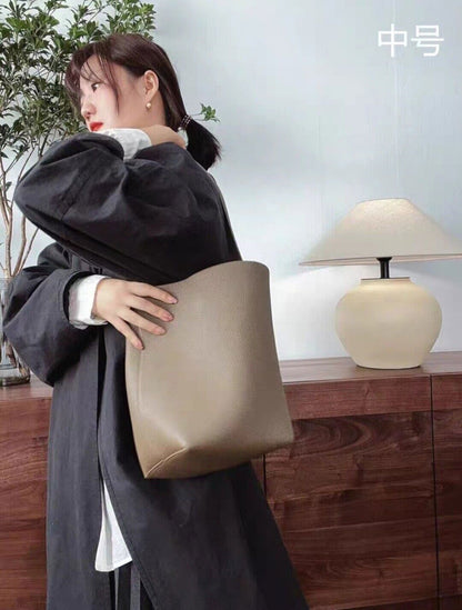 New The Row large-capacity bucket bag niche casual handheld shoulder Tote bag