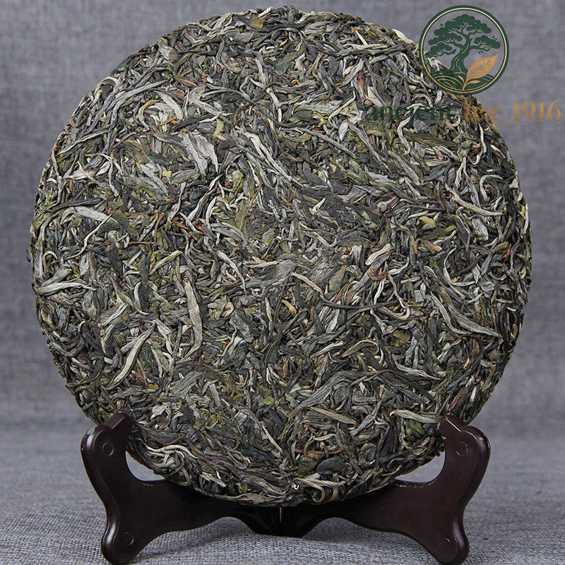 357g 2021 Pu'er Tea Ancient Tree Raw Tea Qizi Tea Cake
