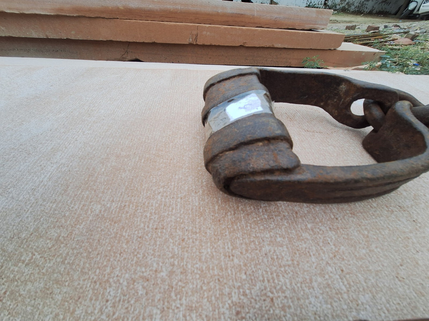 OLD VINTAGE HAND FORGED HORSE LEG IRON CHAIN ANIMALS SHACKLES - SET OF 2