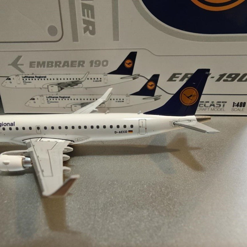 1:400 JC Wings Lufthansa Embraer ERJ-190LR Passenger Diecast Airplane Model