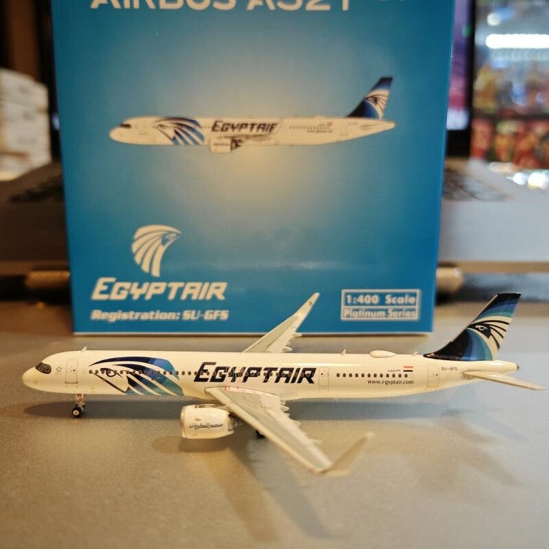 1:400 Phoenix EgyptAir AIRBUS A321neo Passenger Airplane Diecast Aircraft Model