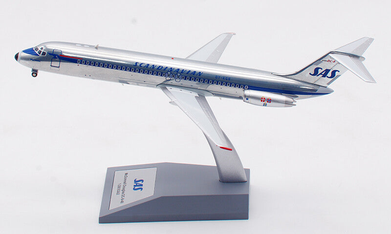 1:200 InFlight SAS McDonnell Douglas DC-9-40 Airplane Diecast Aircraft Model