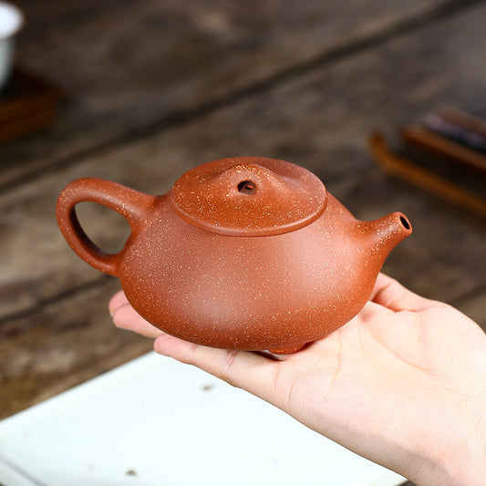 China Yixing Zisha Pottery Dragon Blood Sand Clay Handmade 250cc Mesh Teapot 石瓢