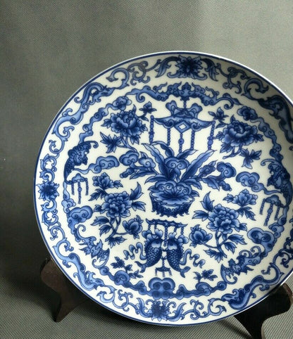 Chinese Old Blue and White Porcelain Hand Painted Pattern Plate
