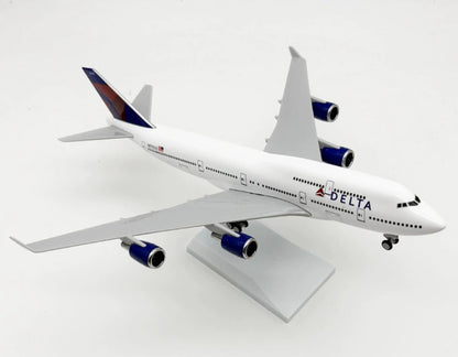 30CM DELTA BOEING 747-400 Passenger Airplane Landing Gear Resin Aircraft Model