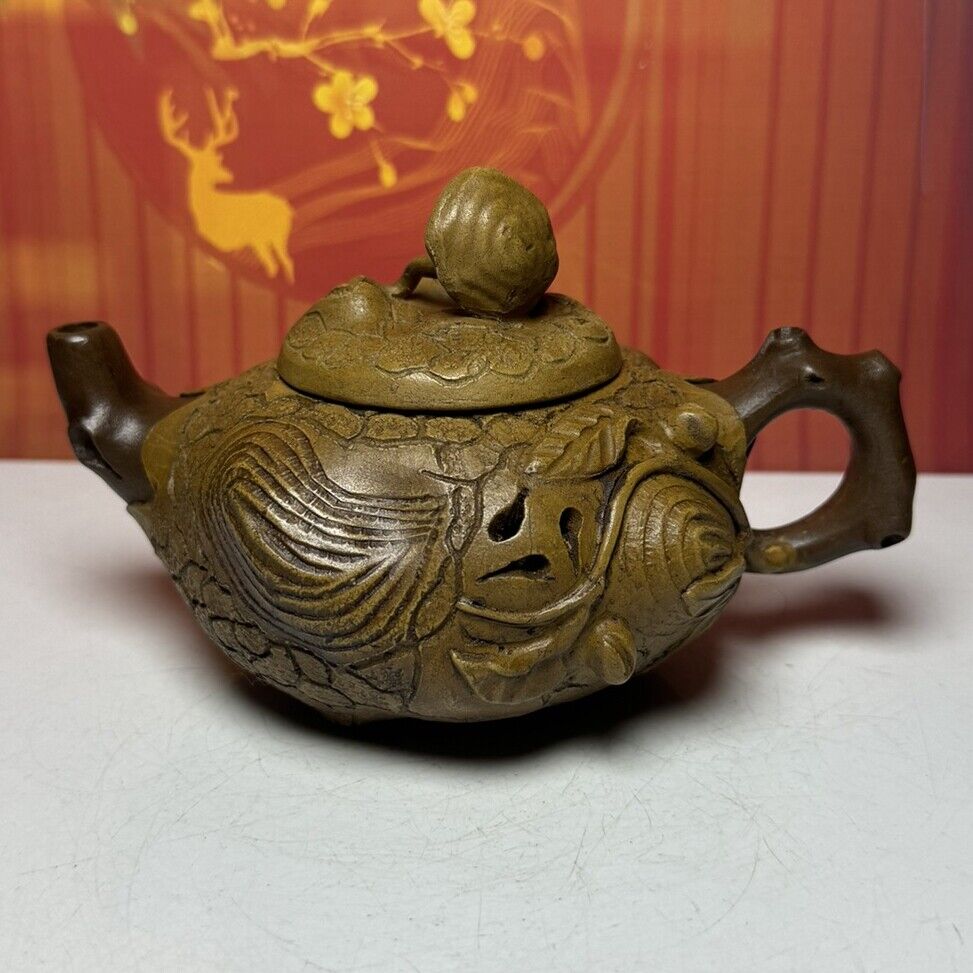 Vintage Chinese Yixing Purple Clay Teapot Zisha Ceremony Carving Collectible Art