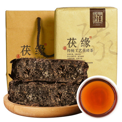 Black Tea Golden Flower Fu Zhuan Black Tea 750g Traditional Craft Brick Dark Tea