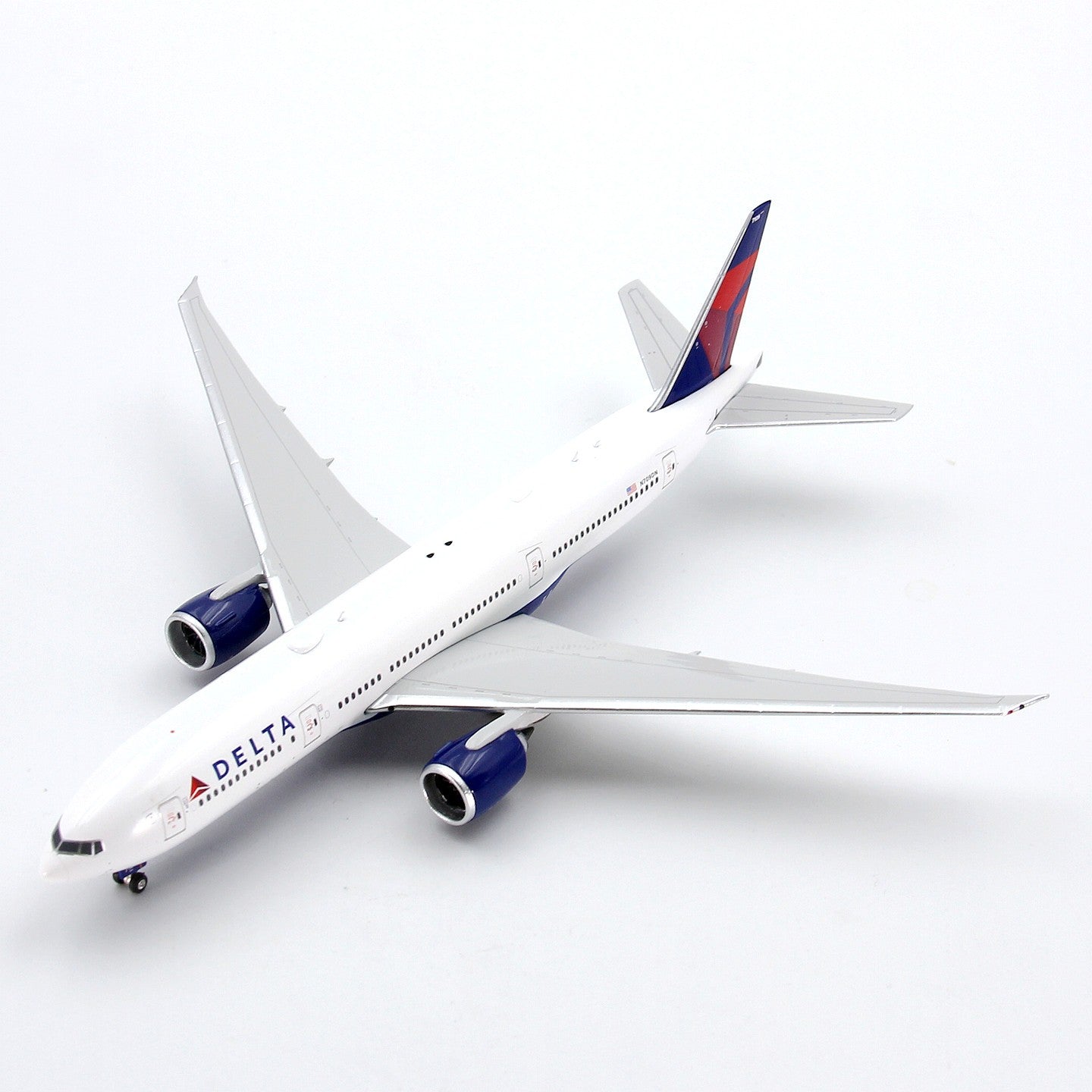 1:400 Phoenix Delta Air Lines B777-200LR N709DN Diecast Aircraft Plane Model