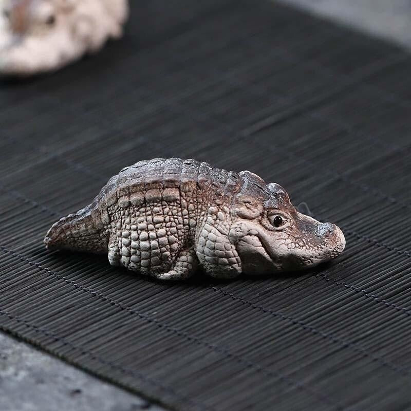 Handmade Artware Tea Pet Alligator Statue Small Size Purple Clay Table Ornament