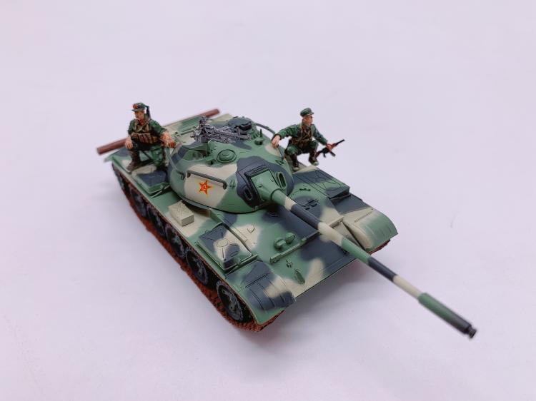 China T-59 w/ 2 soldiers 1/72 FINISHED MODEL TANK 3R