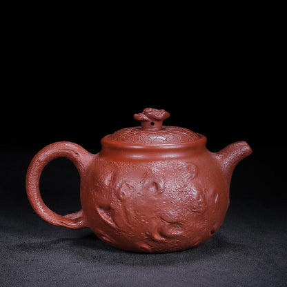 Chinese Yixing Zisha Clay Handmade Exquisite Teapot（供春 底款：陈国良）