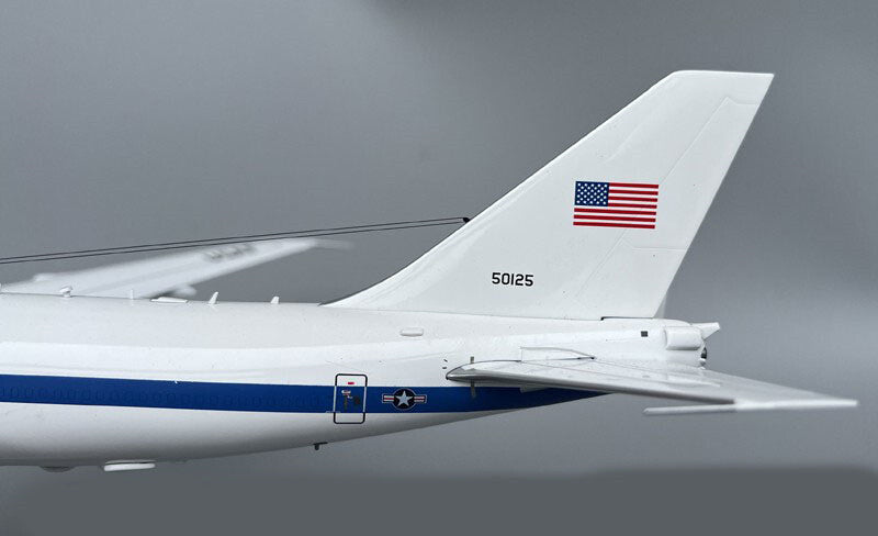 GeminiJets US Air Force Air Commander E-4B 75-0125 1/200 DIECAST Aircraft Model