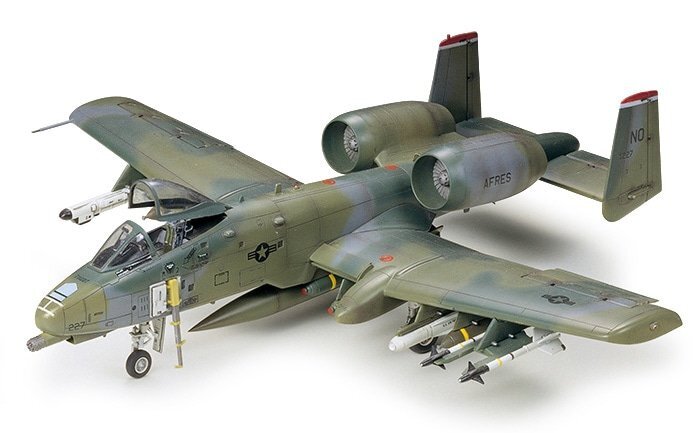 Tamiya 60744 1/72 Scale Model Aircraft Kit USAF A-10 Thunderbolt II Warthog