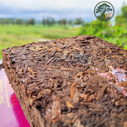 1000g Ripe Tea Brick Aged Pu Erh Tea Old Tea Head Brown Mountain Yunnan Pu'er