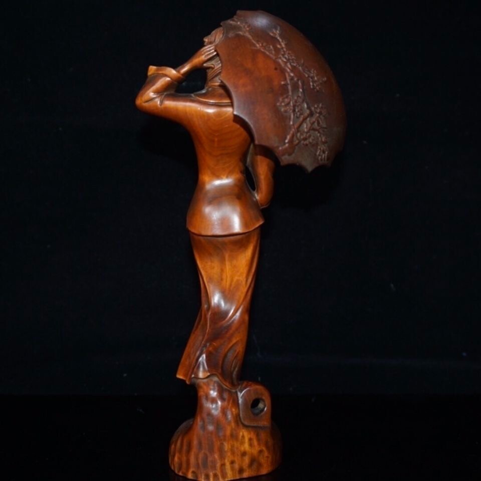 Ornament Boxwood carving Chinese traditional beauty holding umbrella girl statue